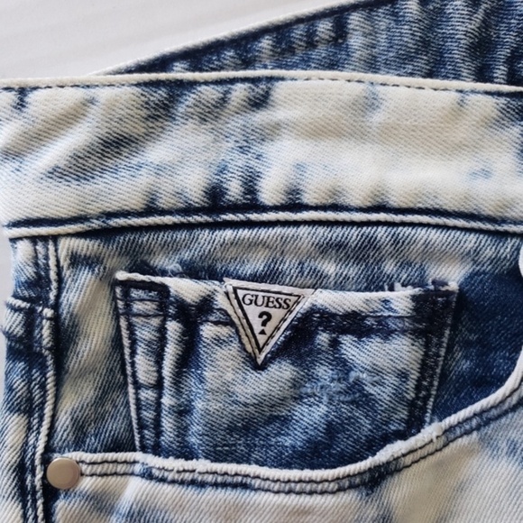 GUESS Slim-Fit Stretch Denim Men's Short SZ 32 - Picture 5 of 5